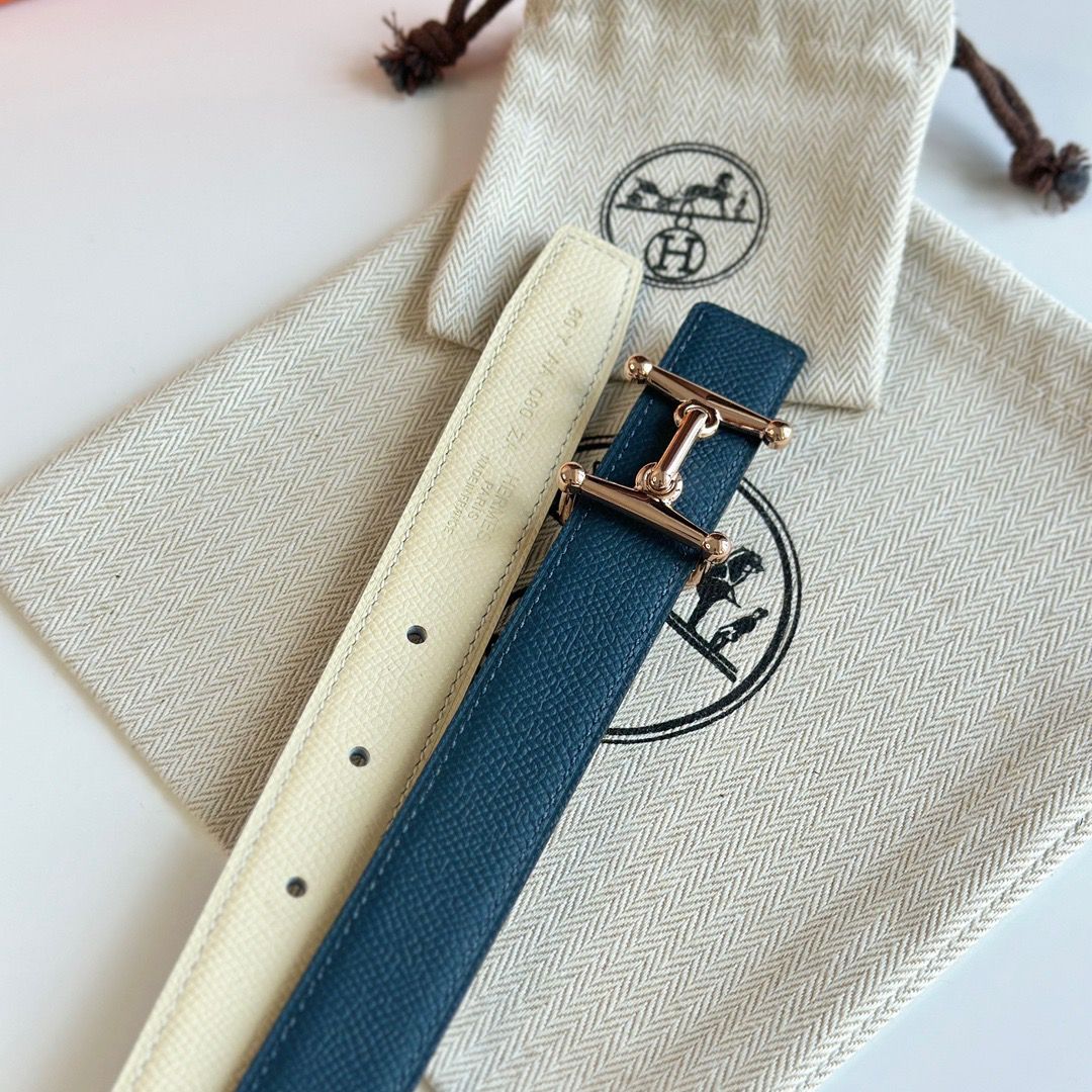 Hermes Mors H 24mm Reversible Belt in Blue and White Epsom Leather - Image 7