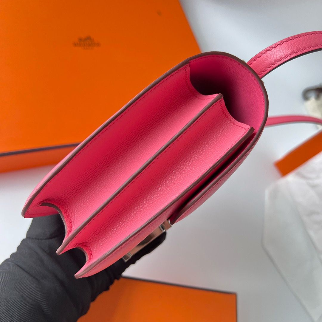 Hermes Constance 18 Handmade Bag In Rose Lipstick Evercolor Calfskin - Image 4