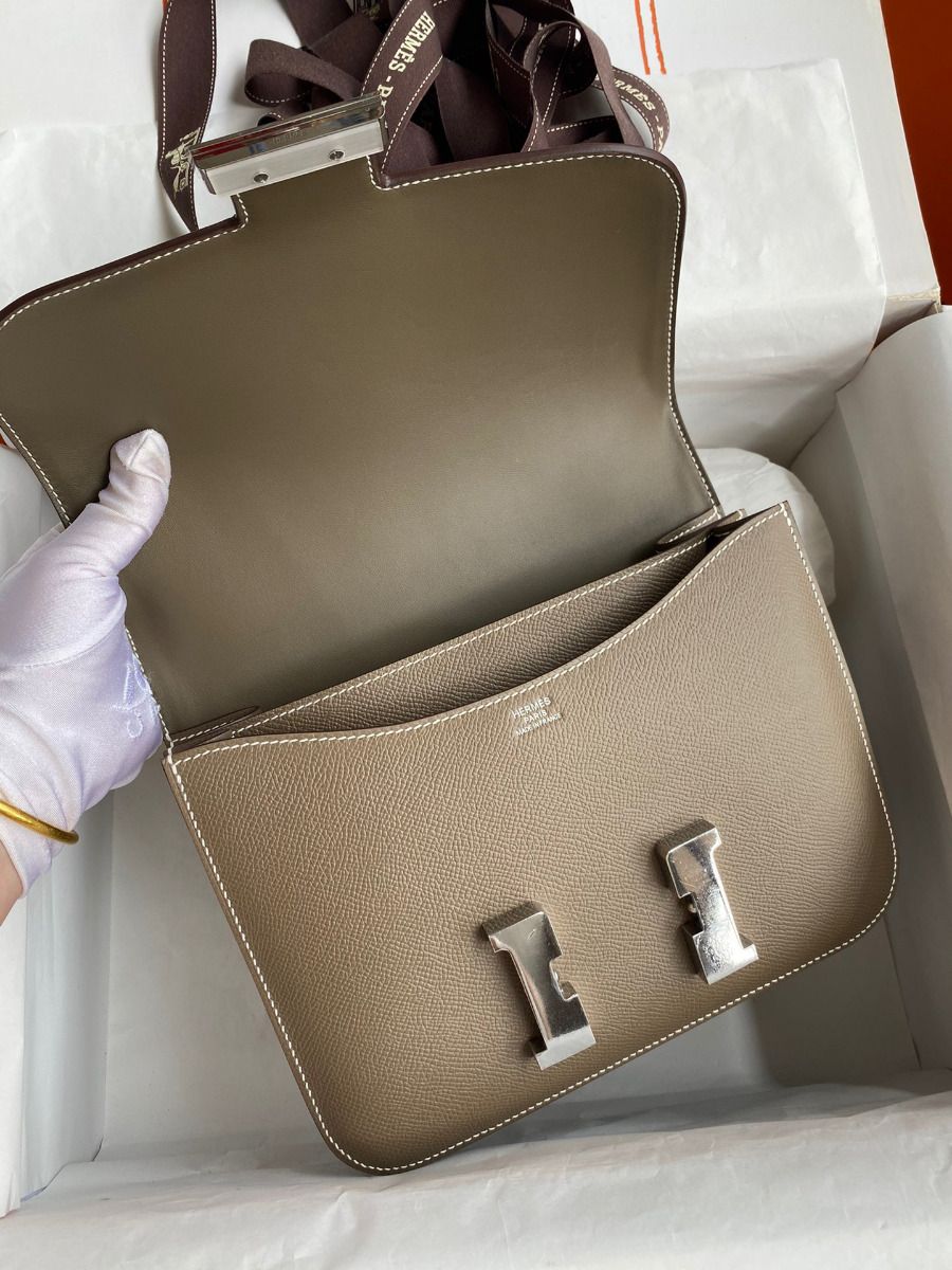 Hermes Constance 24 Handmade Bag In Taupe Epsom Calfskin - Image 6