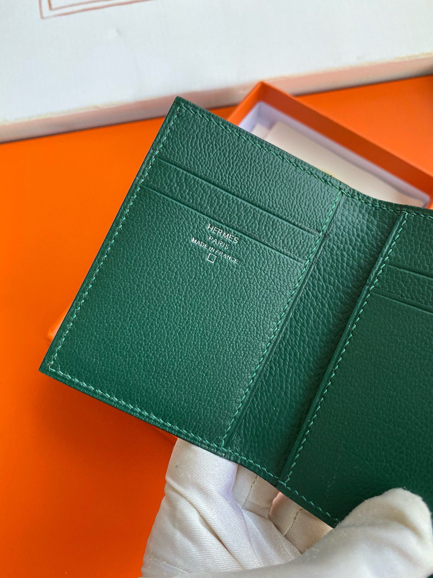 Hermes MC² Euclide Card Holder in Vert Fonce Shiny Alligator Leather - Image 4