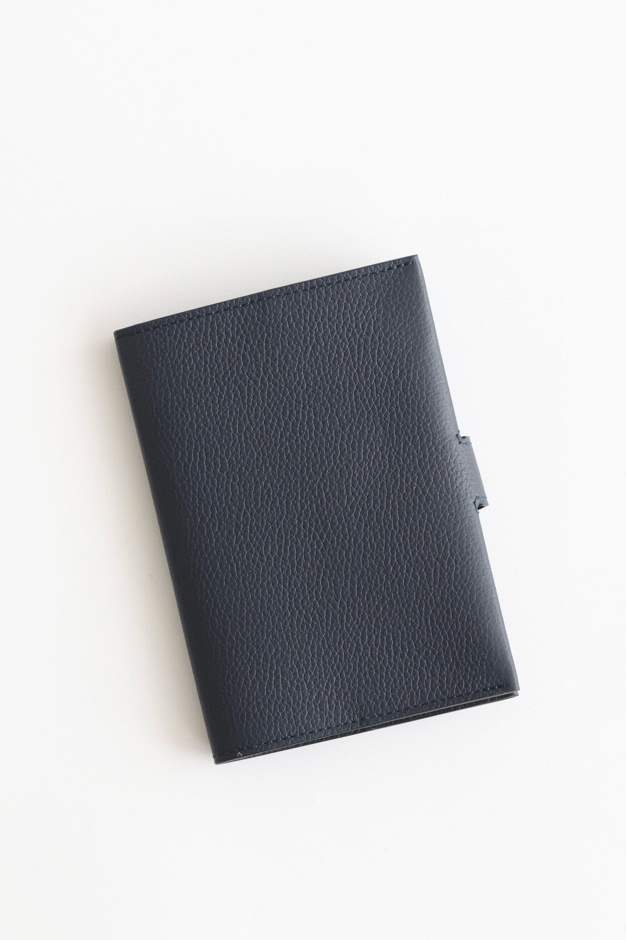 Hermes R.M.S Passport Holder in Blue Nuit Evercolor Calfskin - Image 9