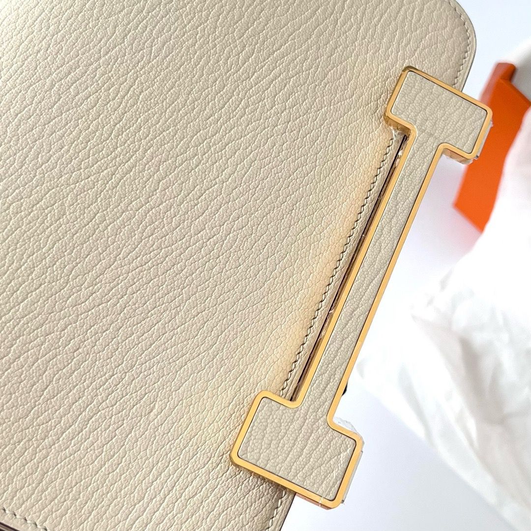 Hermes Geta Handmade Bag In Nata Chevre Mysore Leather - Image 5