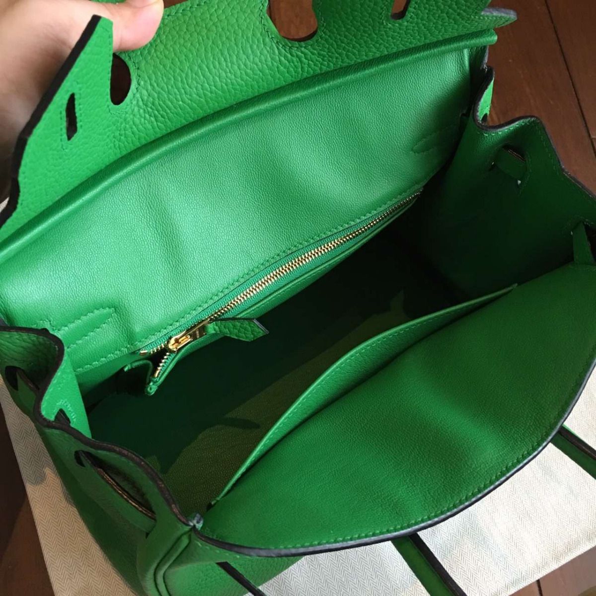 Hermes Birkin 25 Handmade Bag In Bambou Clemence Leather - Image 7