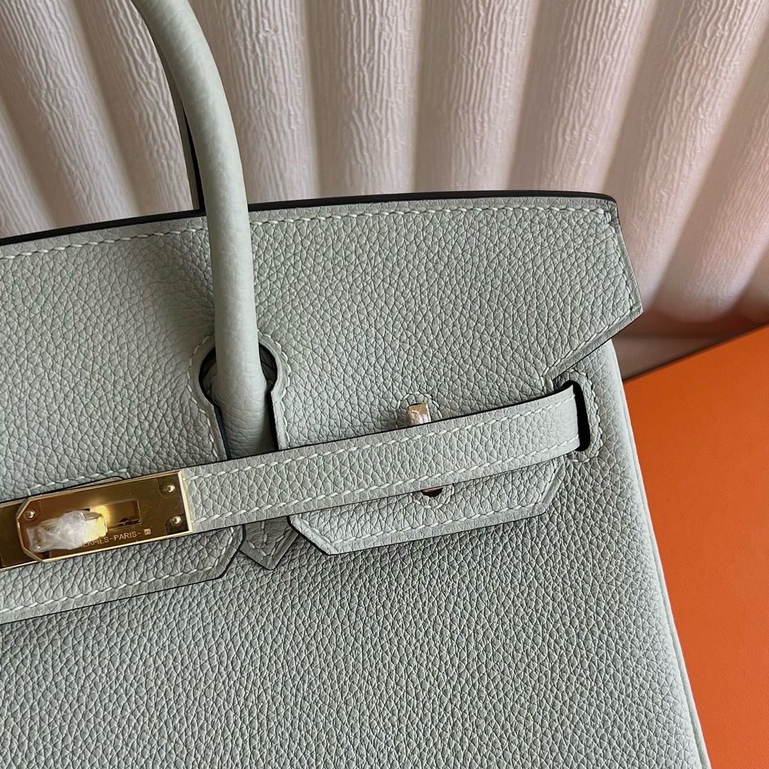 Hermes Birkin 25 Retourne Handmade Bag in Gris Neve Clemence Leather - Image 3