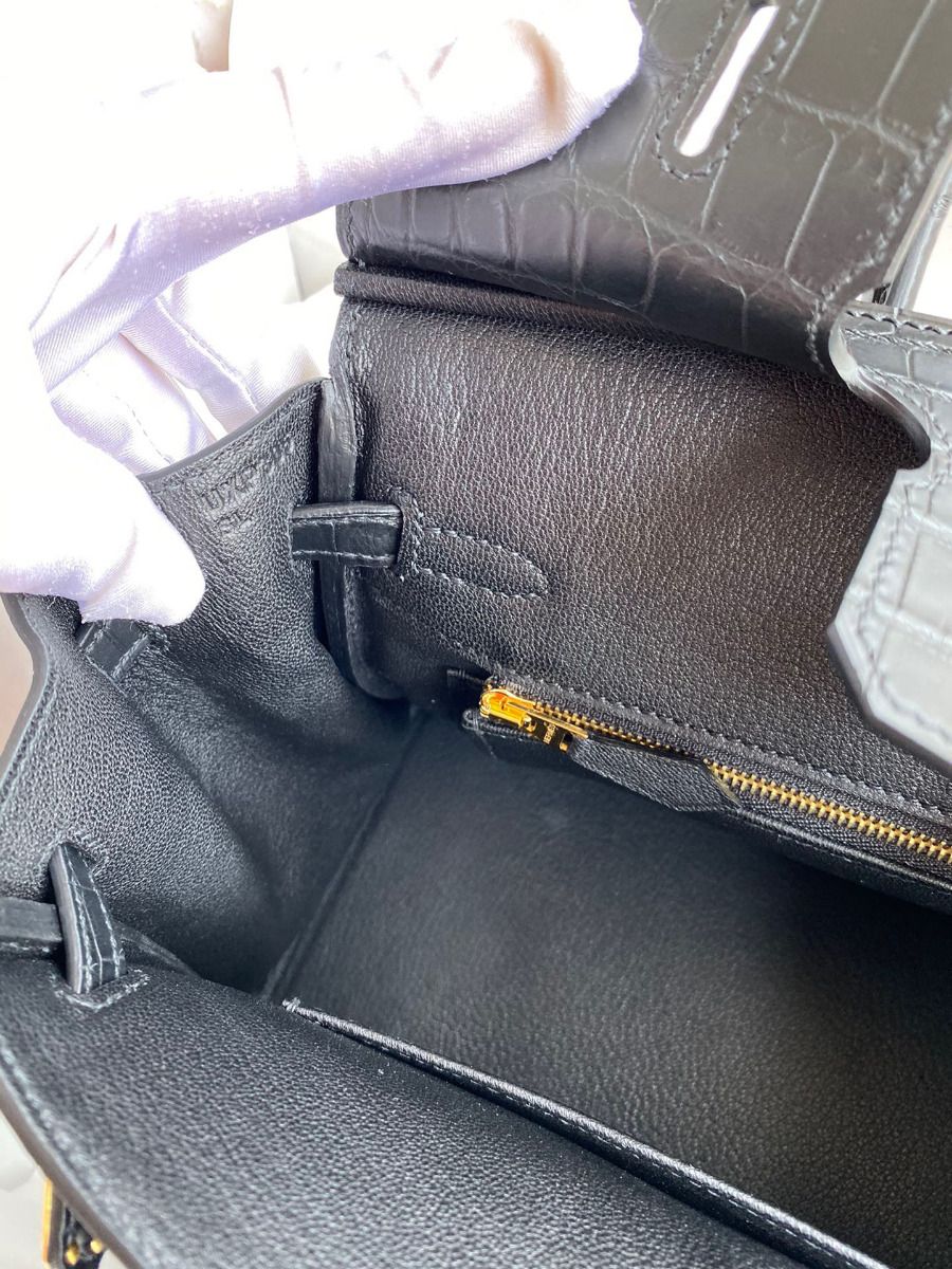 Hermes Birkin 25 Handmade Bag In Black Crocodile Niloticus Matte Skin - Image 10