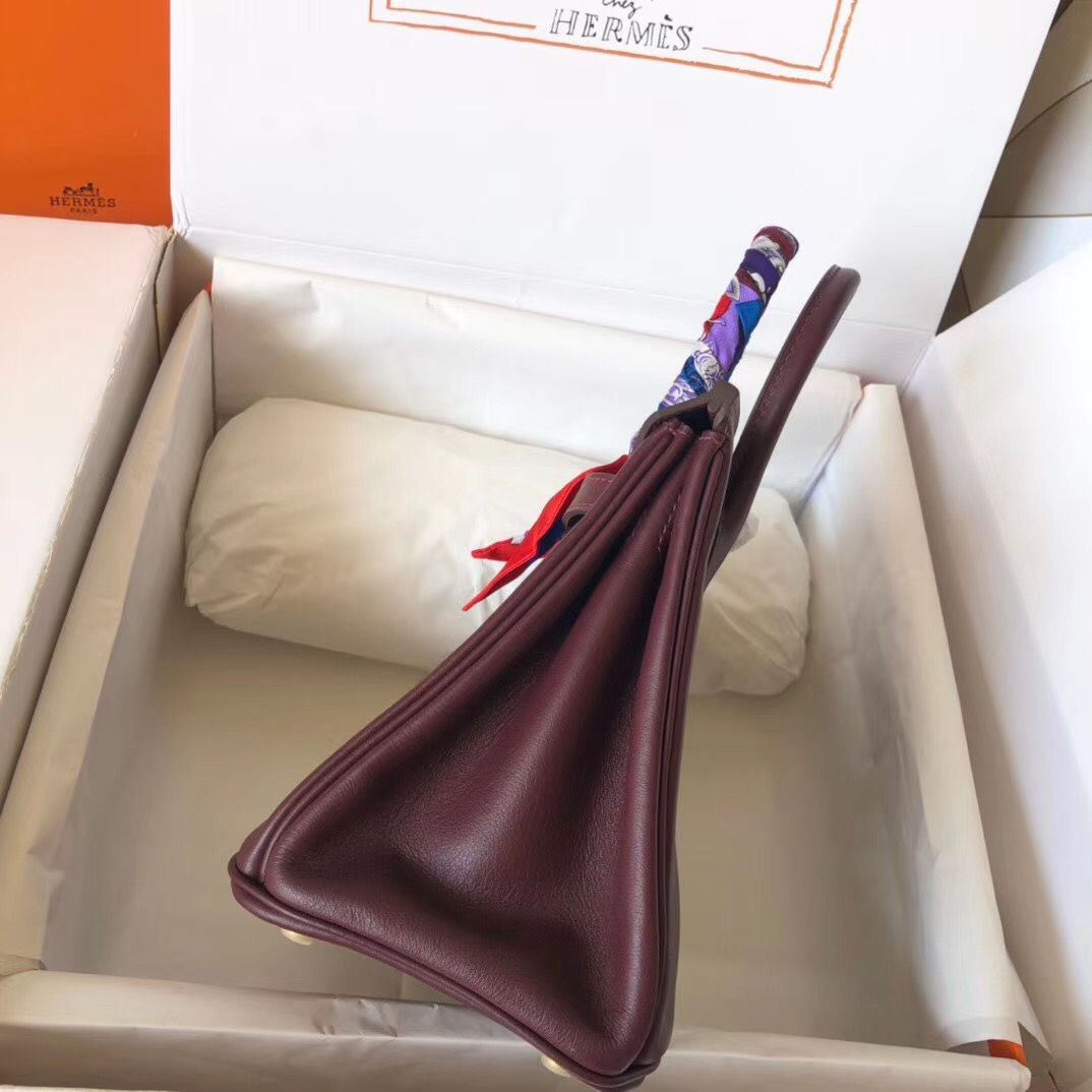 Hermes Birkin 25 Handmade Bag In Burgundy Swift Leather - Image 10