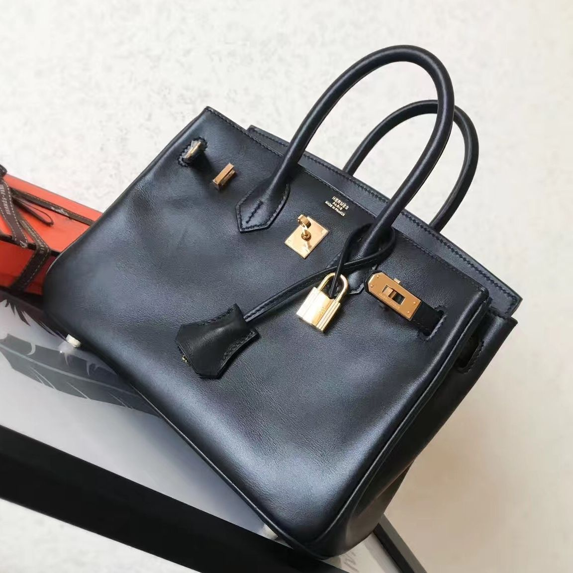 Hermes Birkin 25 Handmade Bag In Black Swift Leather - Image 9