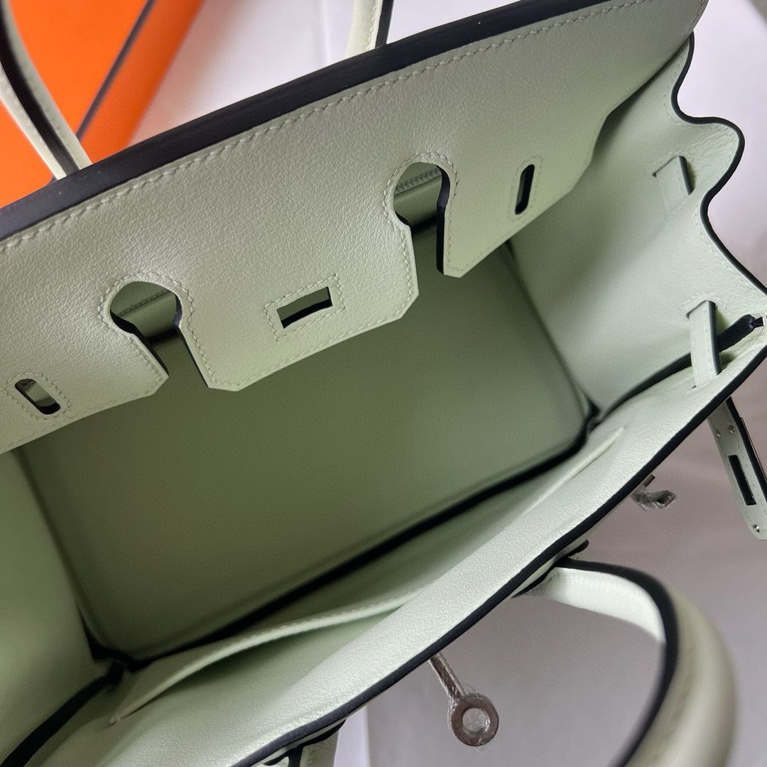 Hermes Birkin 25 Retourne Handmade Bag in Vert Fizz Swift Calfskin - Image 7