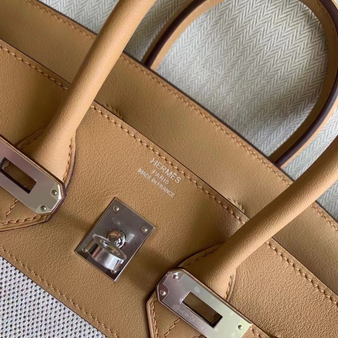 Hermes Birkin 25 Handmade Bag In Toile & Biscuit Swift Leather - Image 8