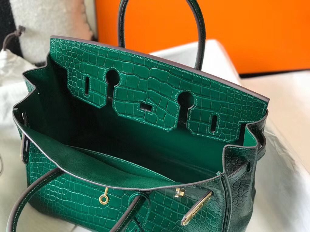 Hermes Birkin 30cm Bag In Green Embossed Crocodile Leather - Image 9
