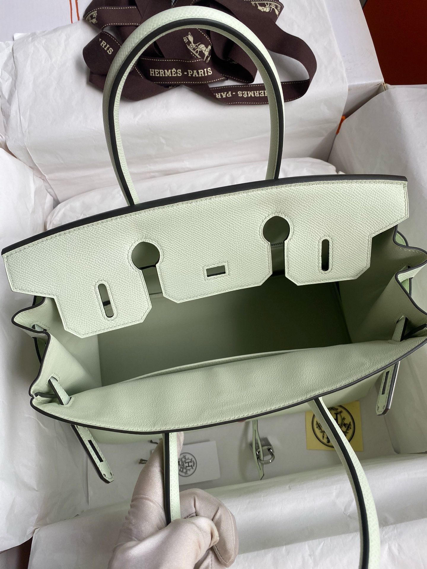 Hermes Birkin 30 Retourne Handmade Bag In Vert Fizz Epsom Calfskin - Image 8