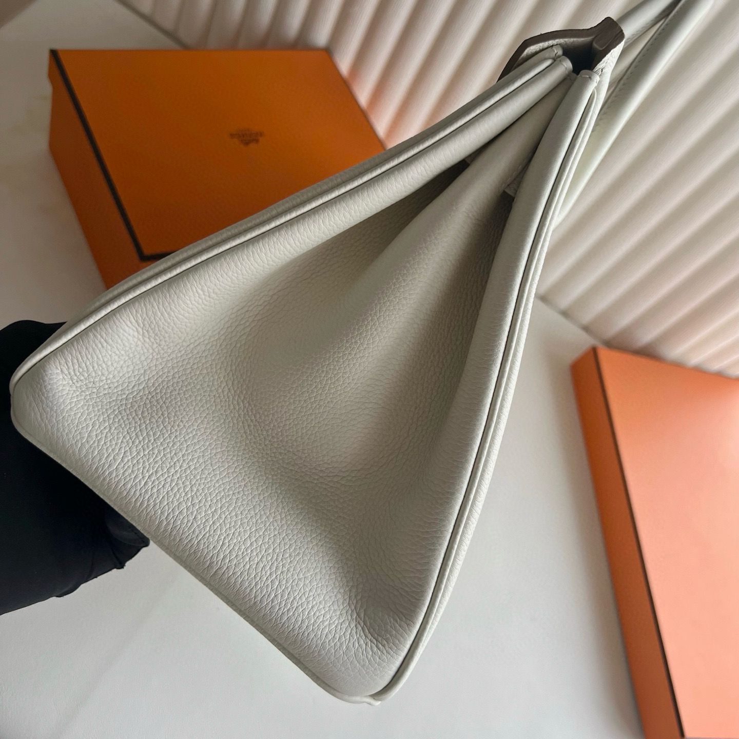 Hermes Birkin 35 Retourne Handmade Bag in Mushroom Clemence Leather - Image 4