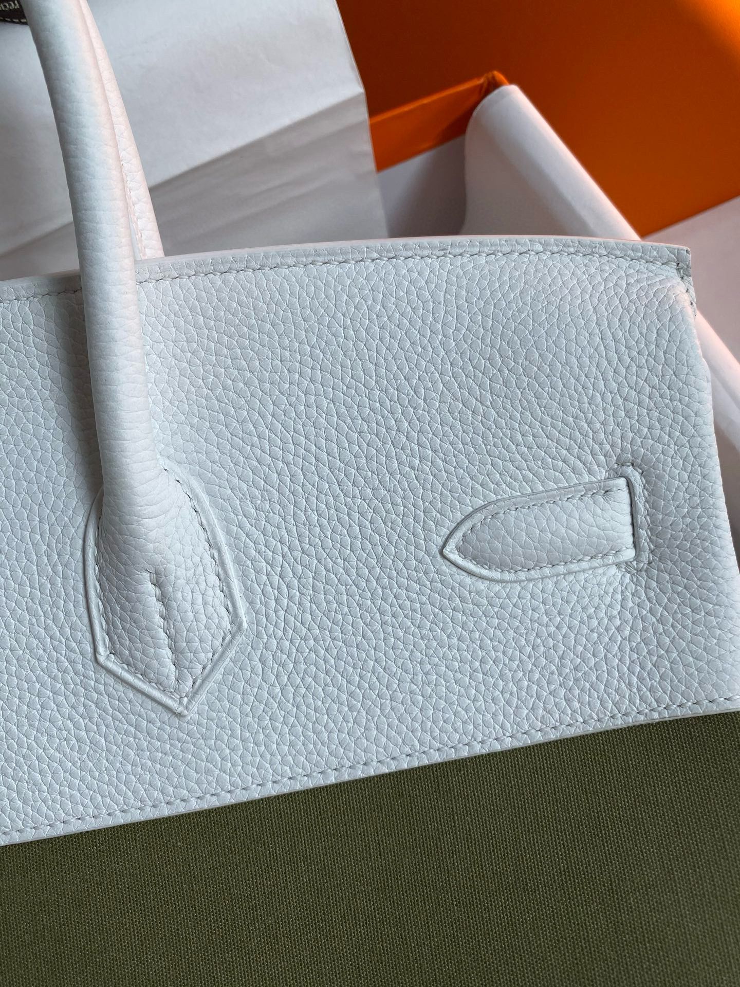 Hermes Birkin 35 Handmade Bag in Green Toile & White Clemence Leather - Image 6