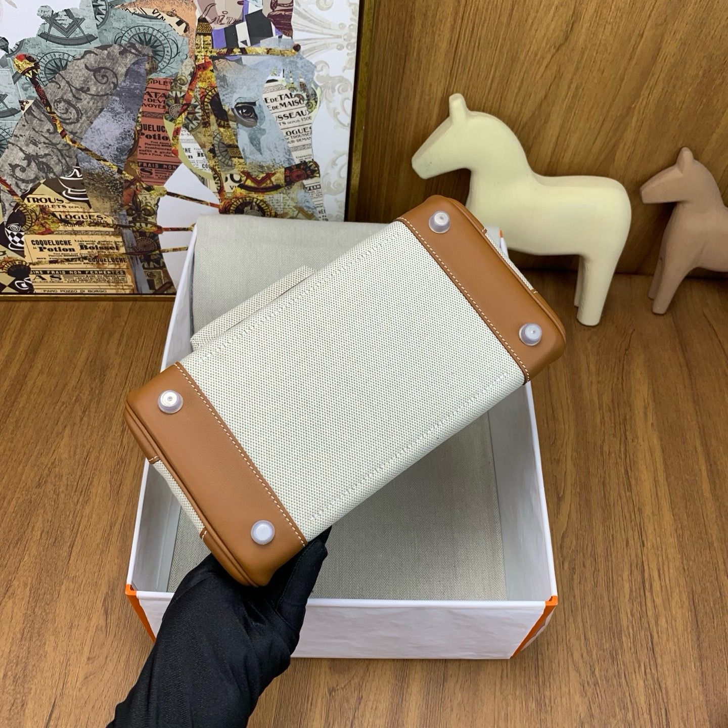 Hermes Birkin Cargo 25 Bag in Ecru Toile and Gold Swift Leather - Image 8