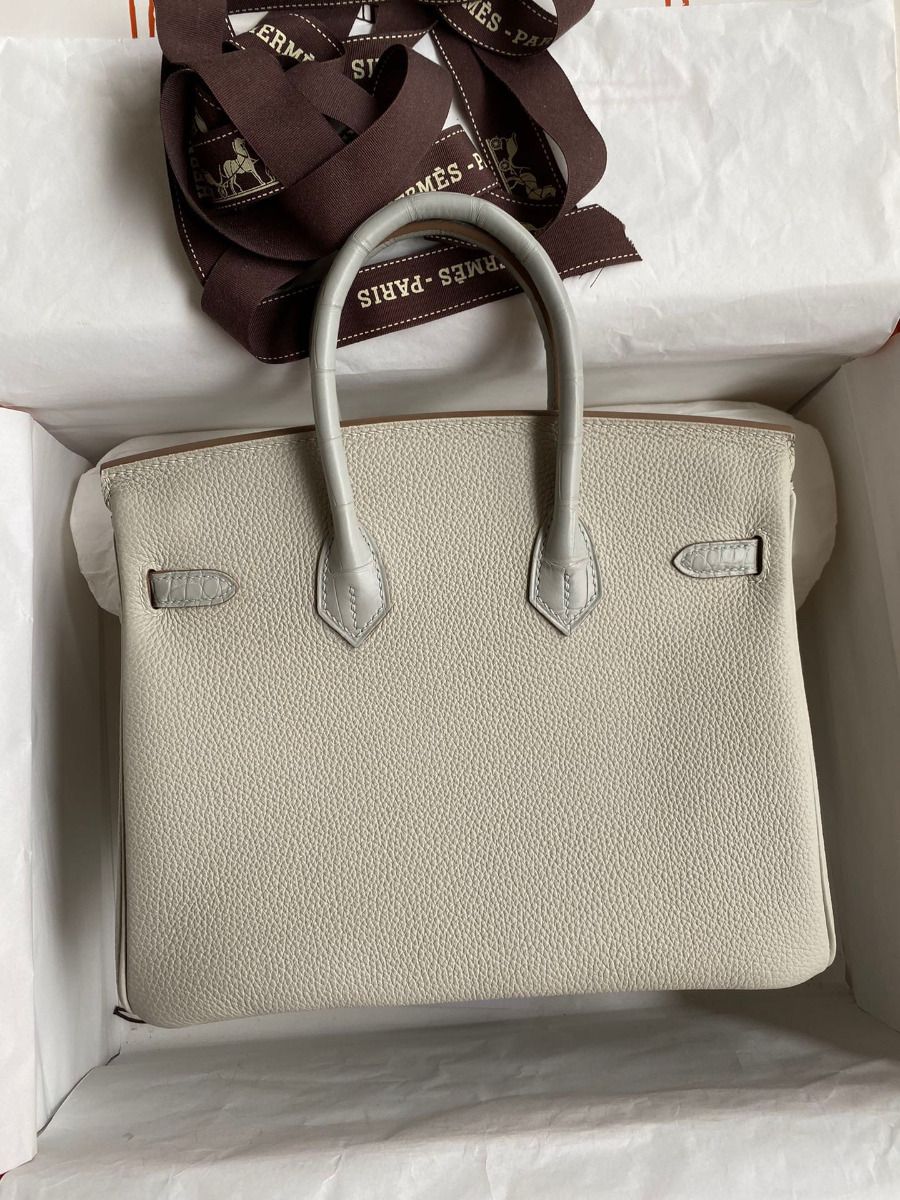 Hermes Touch Birkin 25 Bag in Pearl Grey Togo and Matte Alligator Leather - Image 3