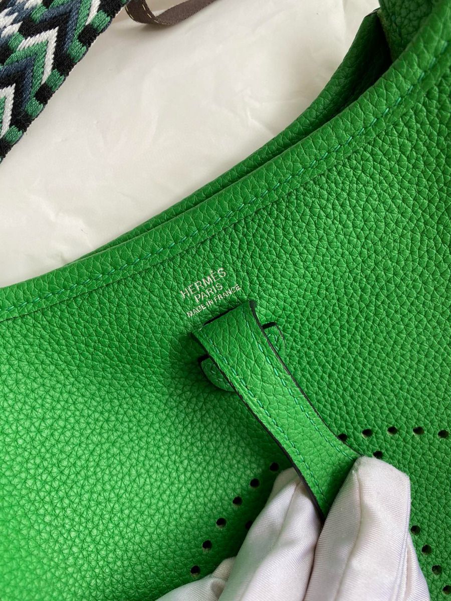 Hermes Evelyne Mini Handmade Bag in Bamboo Clemence Leather - Image 5