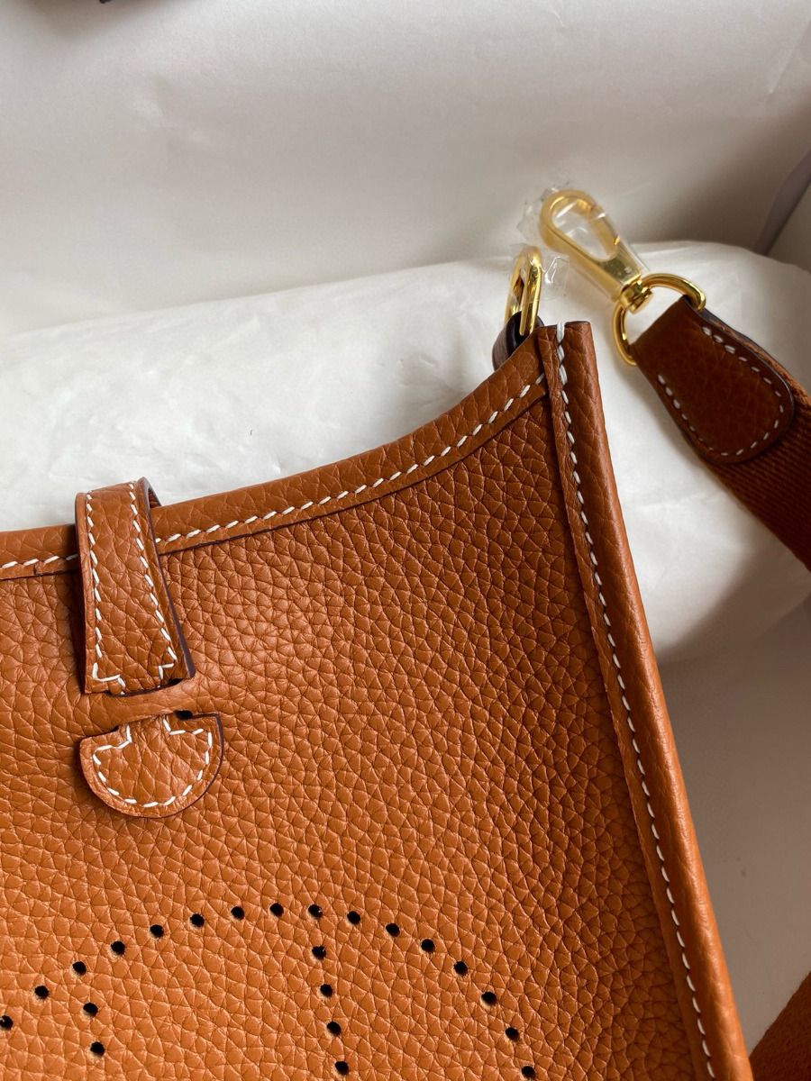 Hermes Evelyne Mini Handmade Bag in Gold Clemence Leather - Image 3