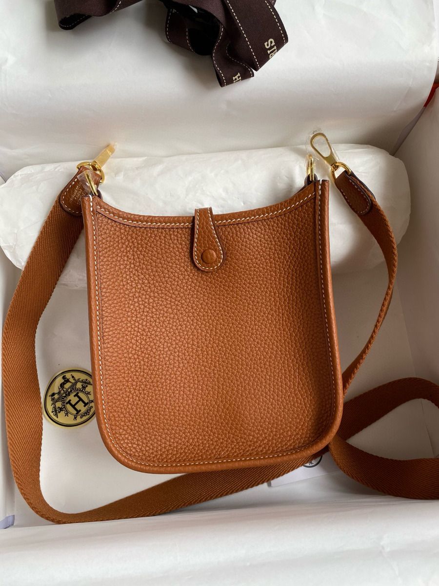 Hermes Evelyne Mini Handmade Bag in Gold Clemence Leather - Image 4