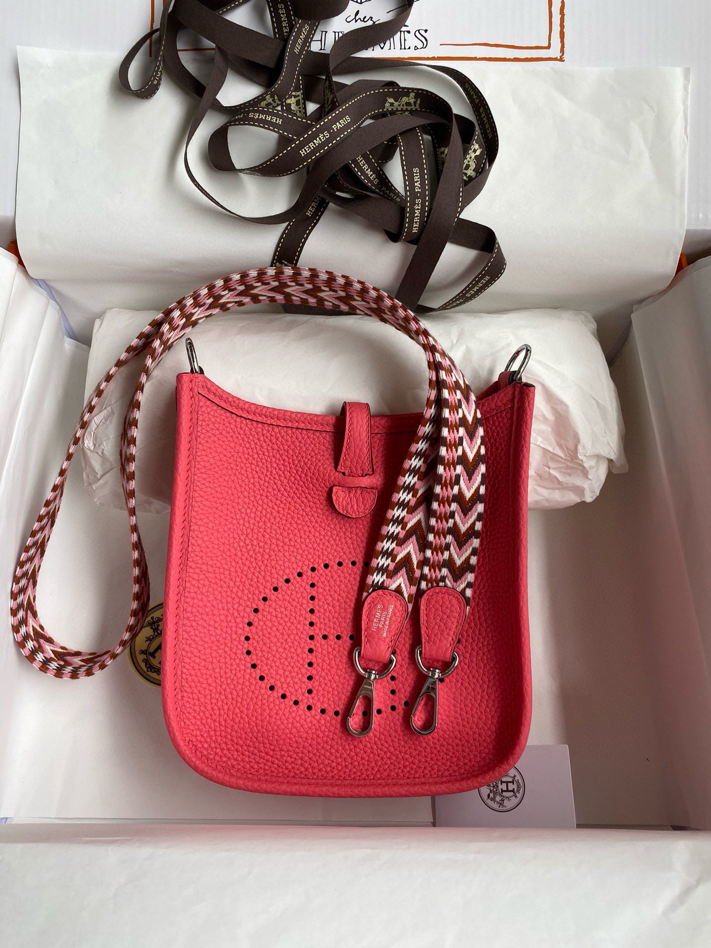 Hermes Evelyne Mini Handmade Bag in Rose Lipstick Clemence Leather - Image 10