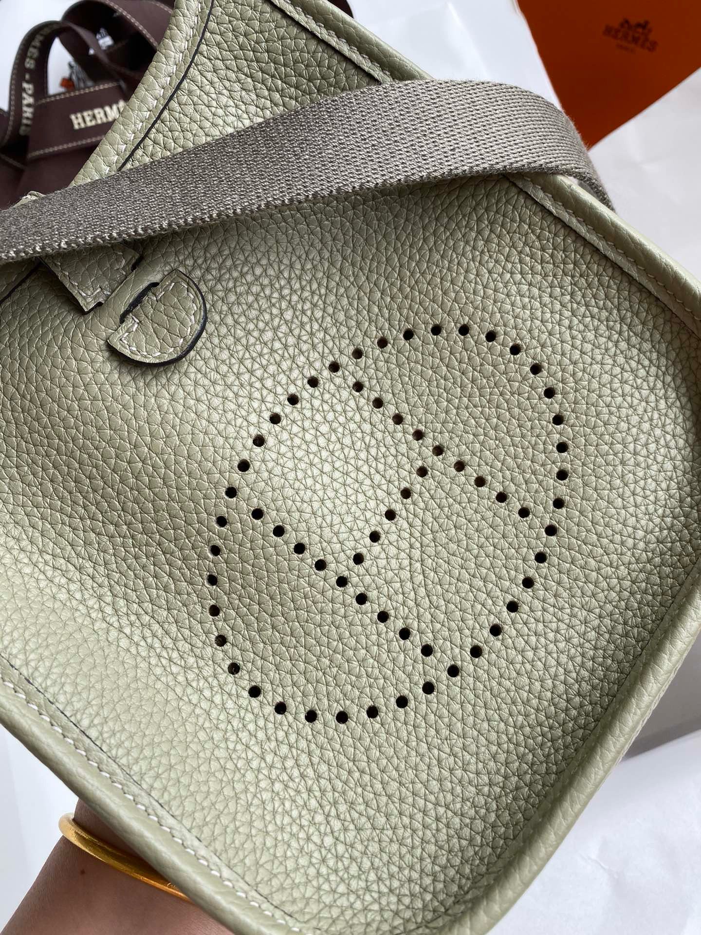 Hermes Evelyne Mini Handmade Bag in Sauge Clemence Leather - Image 4