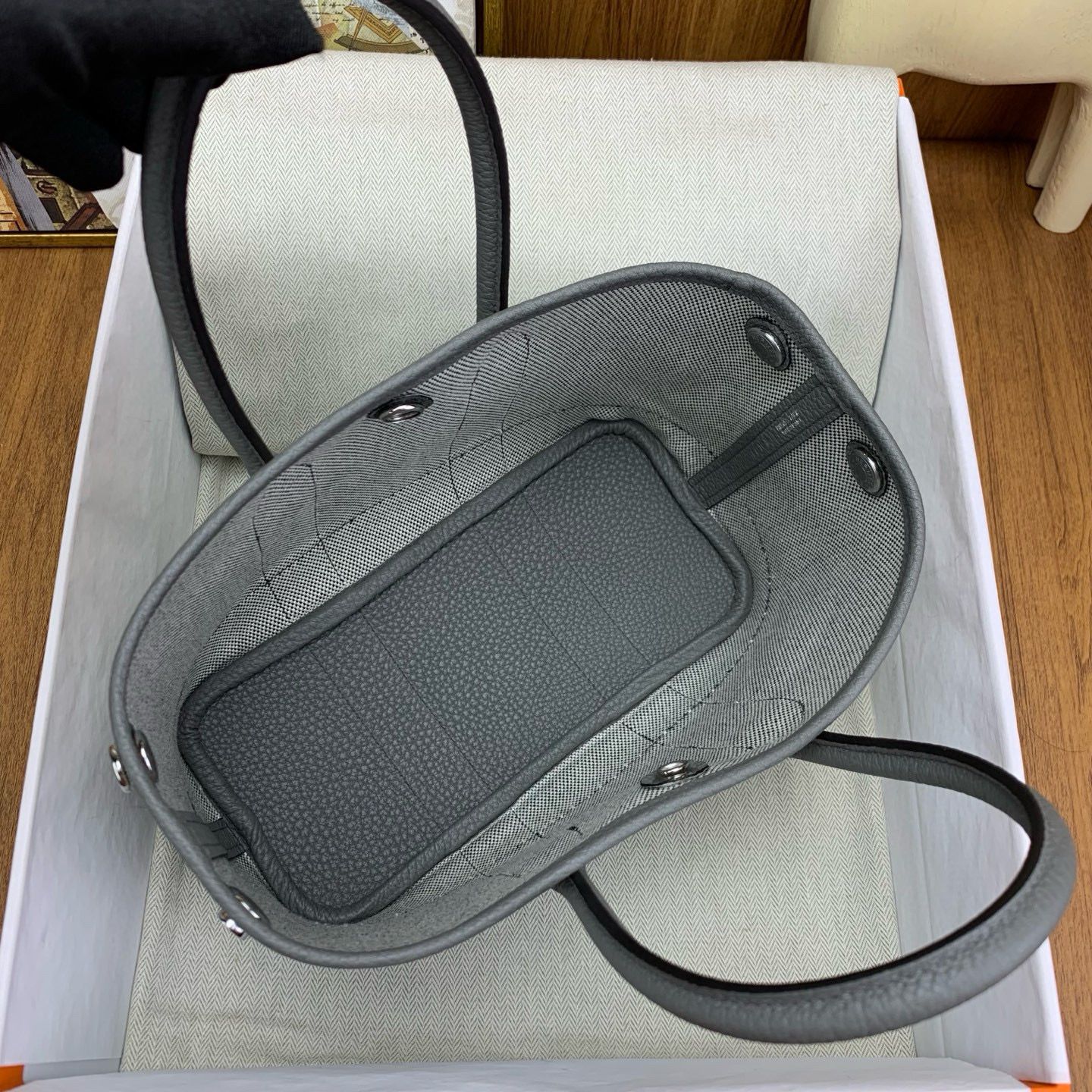 Hermes Neo Garden Party 23 Bag in Canvas and Gris Meyer Negonda Calfskin - Image 5