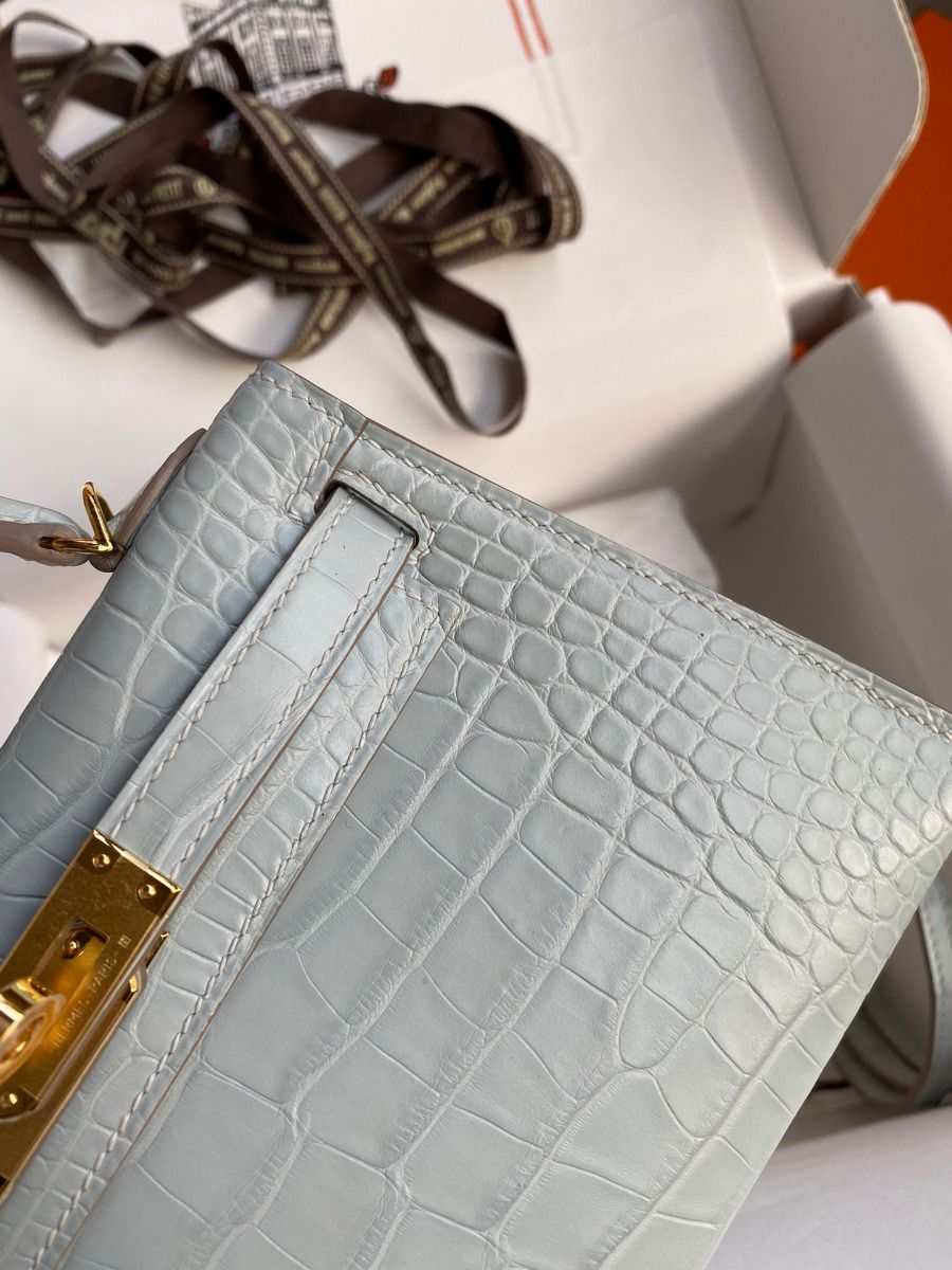 Hermes Kelly Mini II Sellier Handmade Bag In Blue Glacier Matte Alligator Leather - Image 5