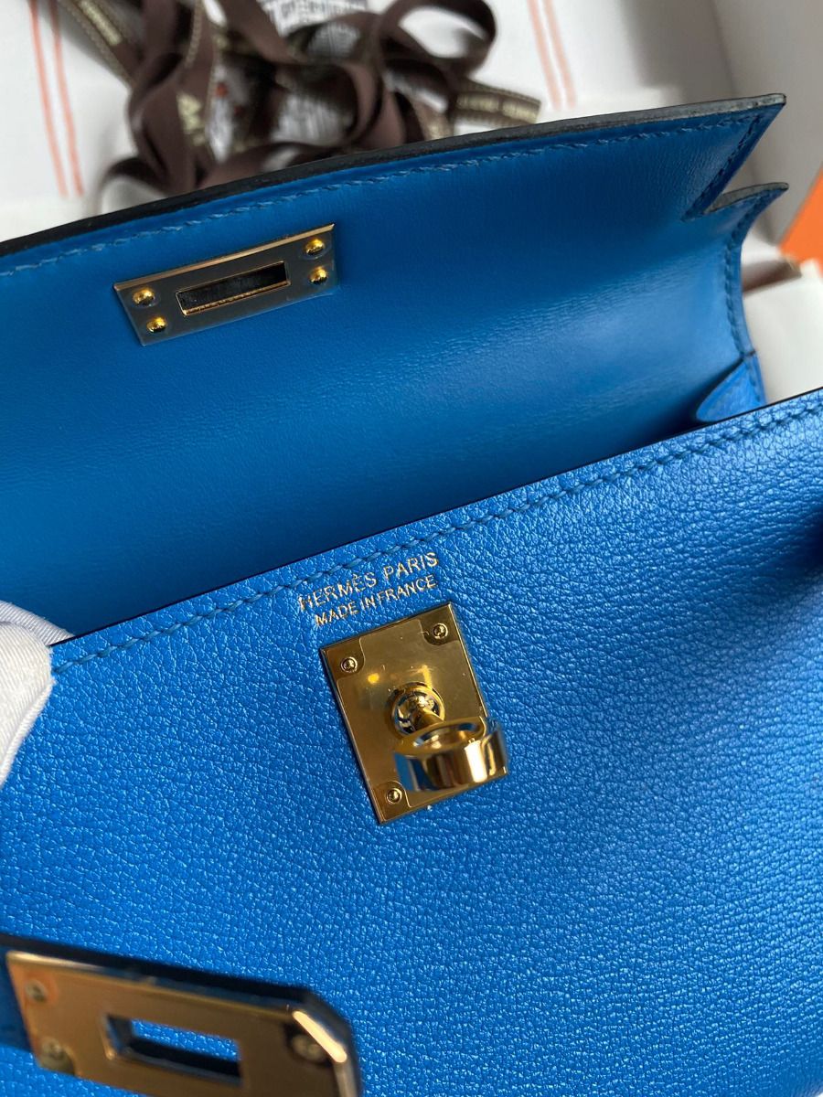 Hermes Kelly Mini II Sellier Handmade Bag In Blue Hydra Chevre Mysore Leather - Image 9