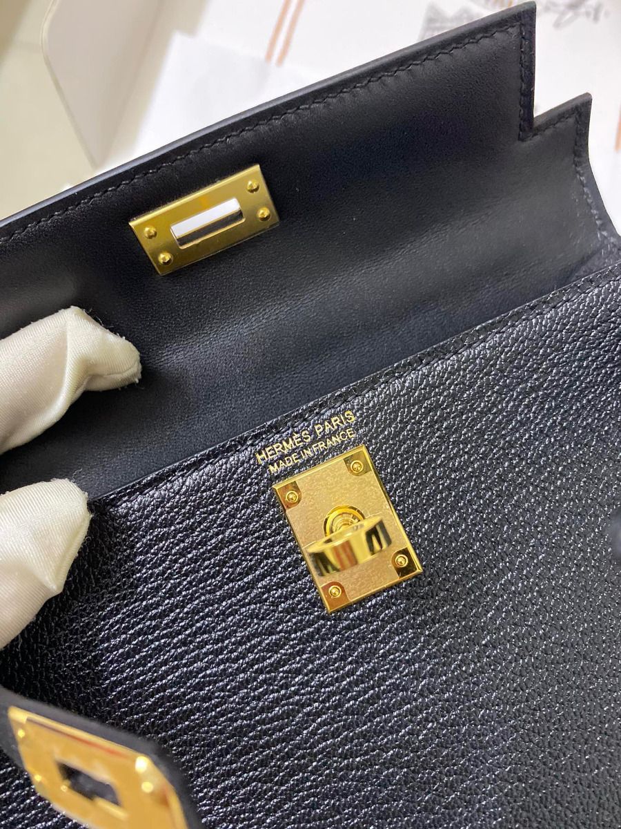 Hermes Kelly Mini II Sellier Handmade Bag In Black Chevre Mysore Leather - Image 9