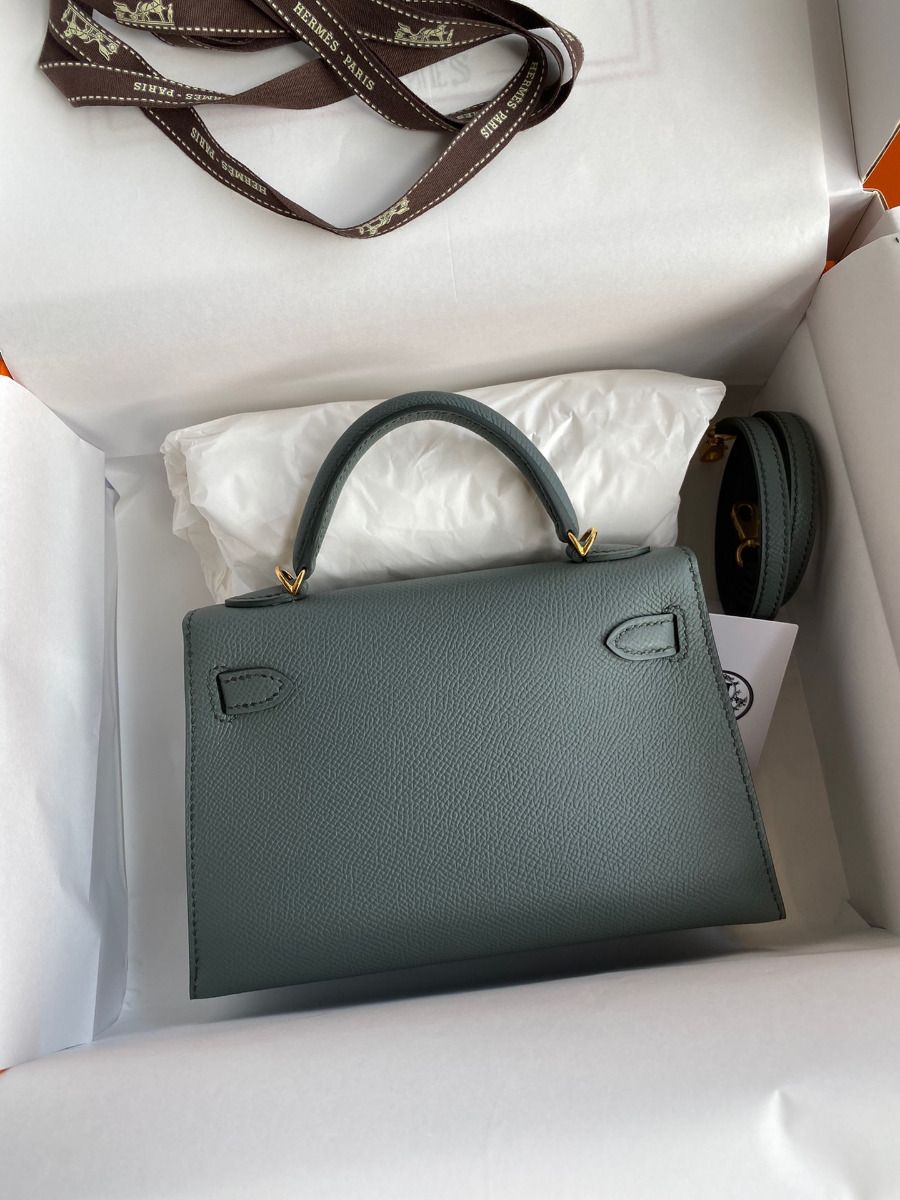 Hermes Kelly Mini II Sellier Handmade Bag In Vert Amande Epsom Calfskin - Image 3