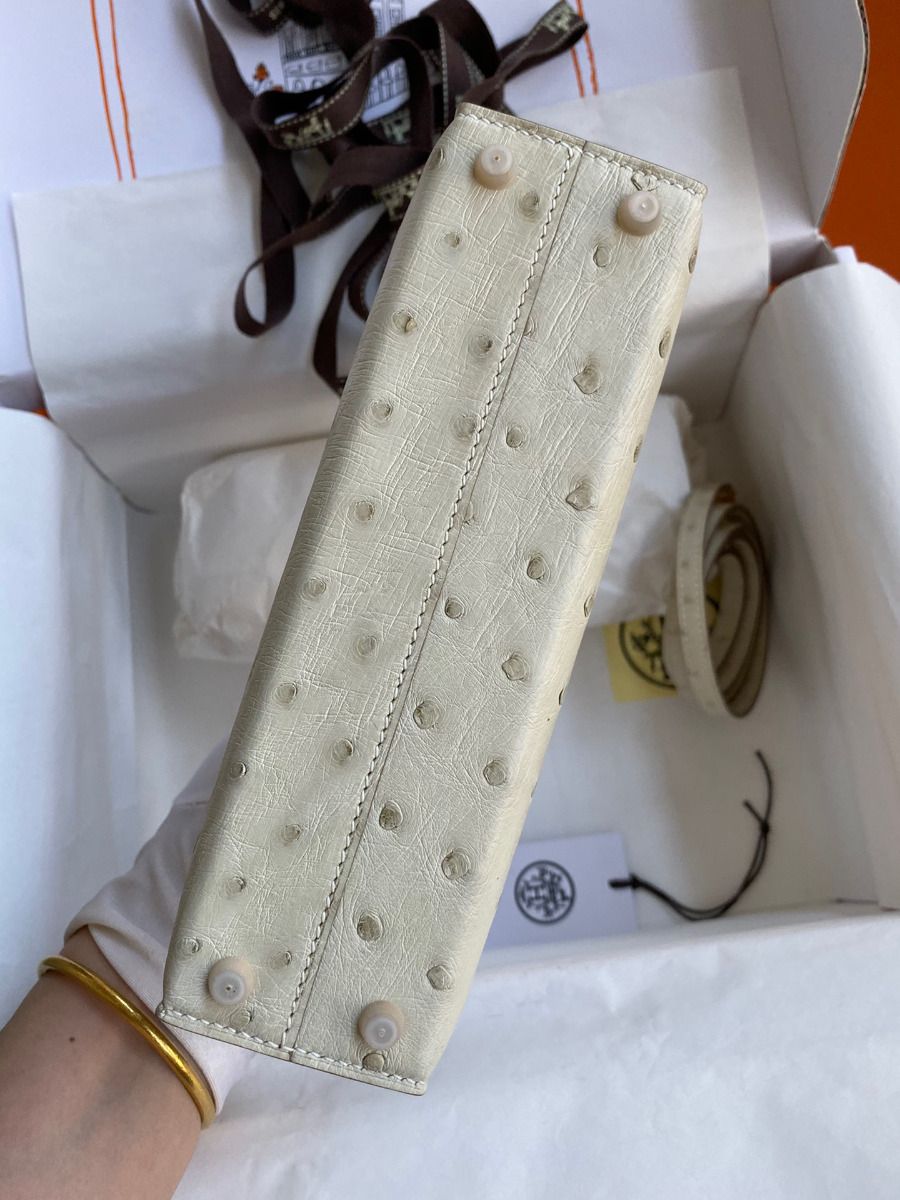 Hermes Kelly Mini II Sellier Handmade Bag In Beton Ostrich Leather - Image 4