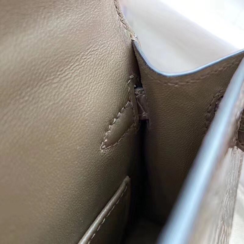 Hermes Kelly Mini II Handmade Bag In Taupe Alligator Crocodile - Image 8