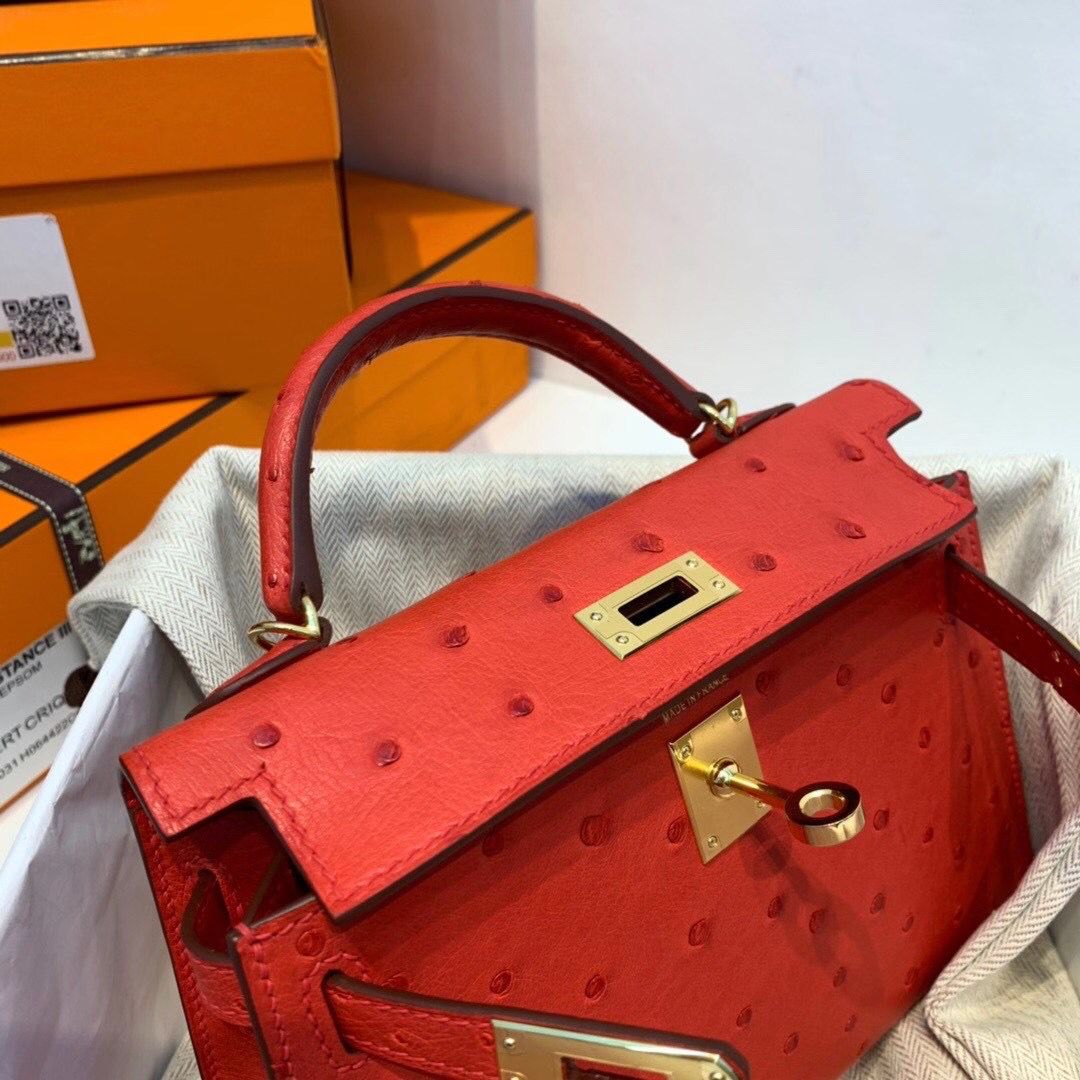 Hermes Kelly Mini II Handmade Bag In Red Ostrich Leather - Image 7
