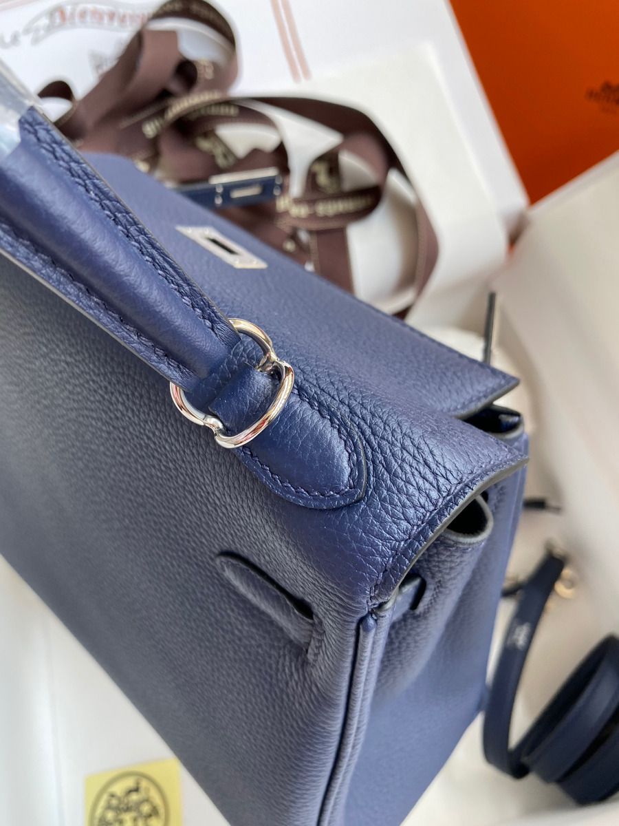 Hermes Kelly Retourne 25 Handmade Bag In Blue Saphir Clemence Leather - Image 7