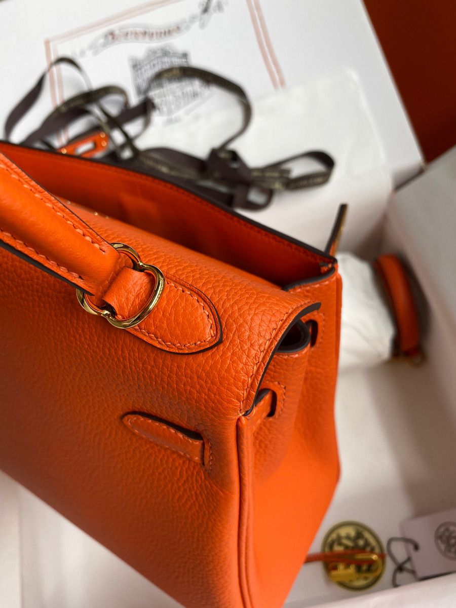 Hermes Kelly Retourne 25 Handmade Bag In Orange Clemence Leather - Image 7