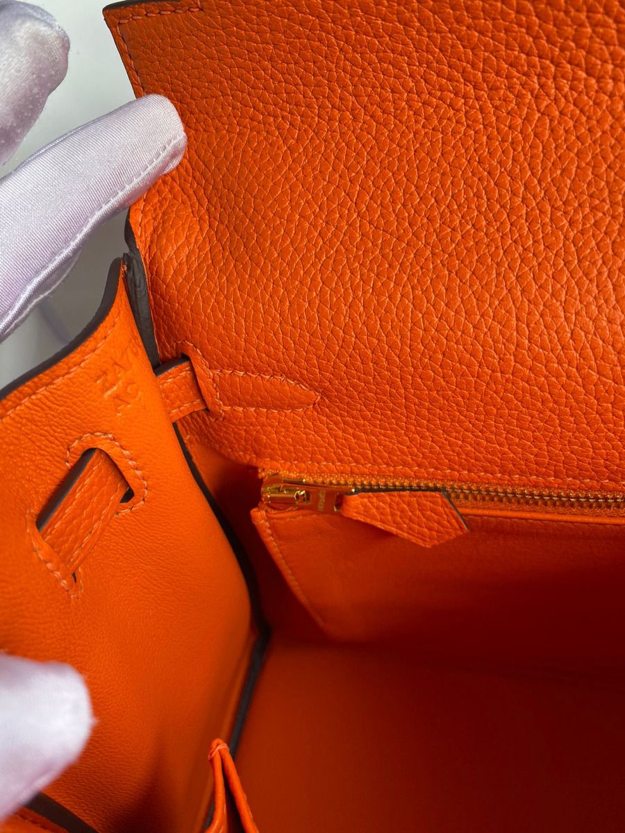 Hermes Kelly Retourne 25 Handmade Bag In Orange Clemence Leather - Image 9