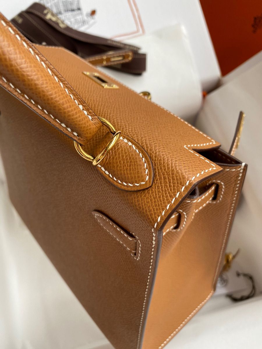 Hermes Kelly Sellier 25 Handmade Bag In Gold Epsom Calfskin - Image 7