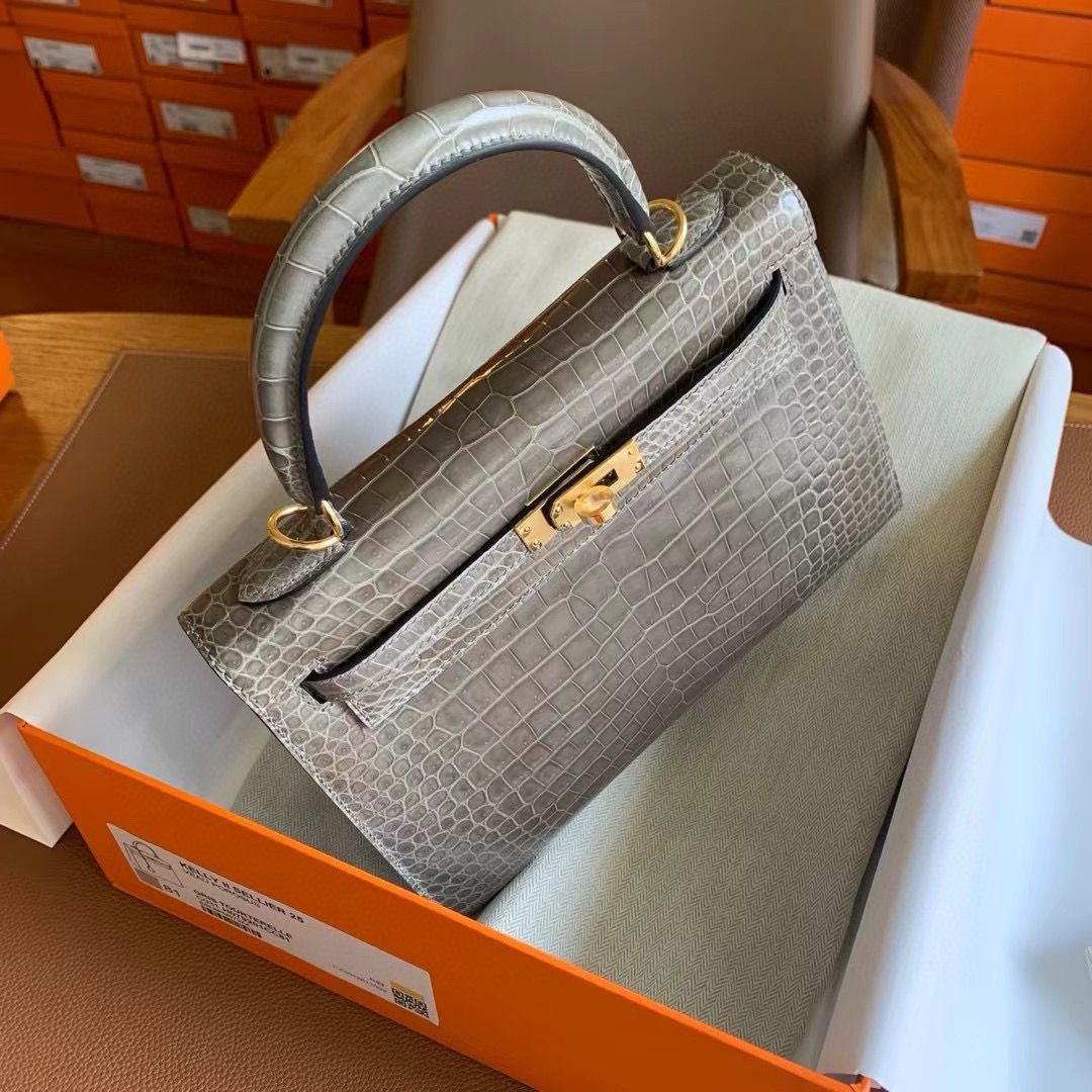 Hermes Kelly 25 Handmade Bag in Tourterelle Porosus Crocodile Shiny Skin - Image 7