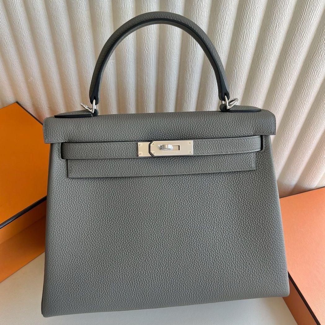 Hermes Kelly Retourne 28 Handmade Bag in Meyer Clemence Leather - Image 7