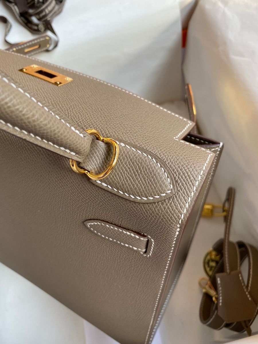 Hermes Kelly Sellier 28 Handmade Bag In Taupe Epsom Calfskin - Image 7
