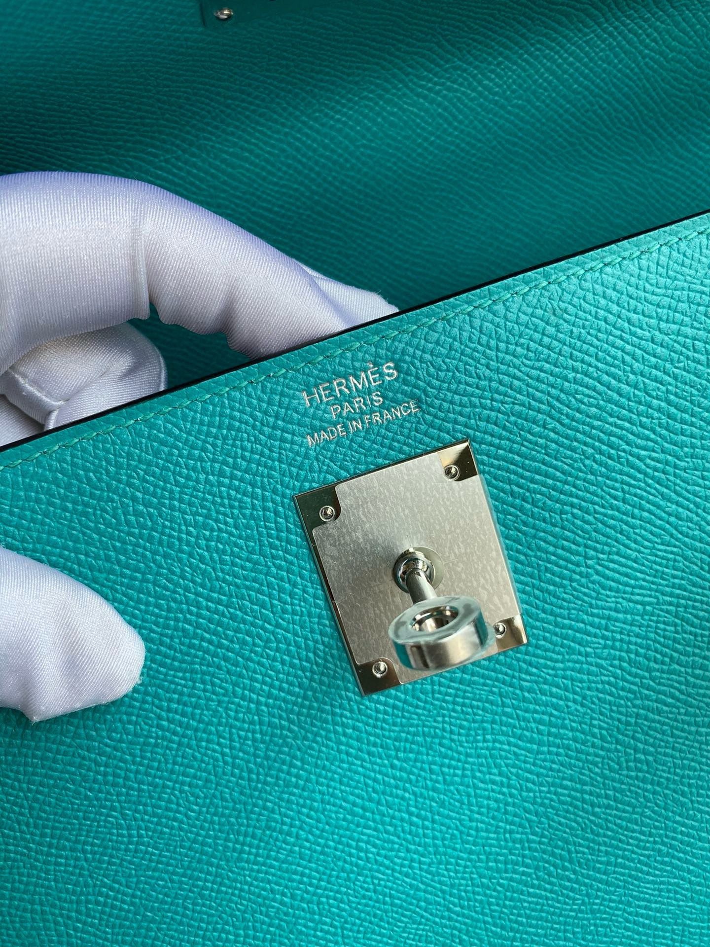 Hermes Kelly Sellier 32 Handmade Bag in Blue Paon Epsom Calfskin - Image 7