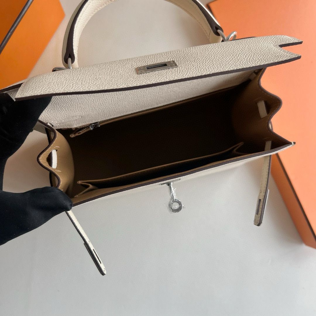 Hermes Kelly Sellier 25 Verso Handmade Bag in Craie and Biscuit Epsom Calfskin - Image 4