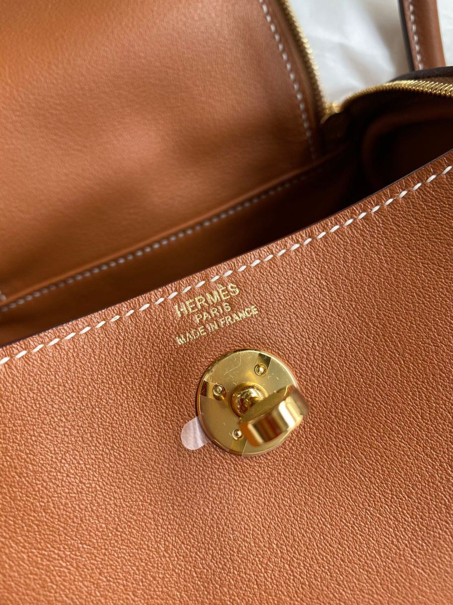 Hermes Mini Lindy Handmade Bag In Gold Swift Leather - Image 8