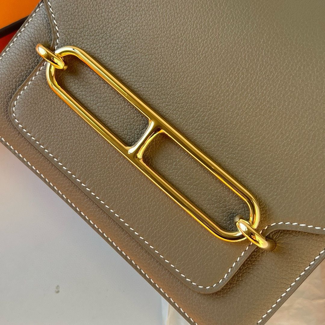 Hermes Roulis Mini 18 Bag in Taupe Evercolor Calfskin - Image 3