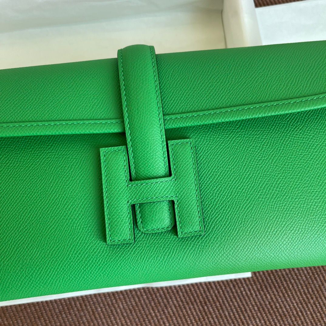 Hermes Jige Elan 29 Clutch Bag In Bamboo Epsom Leather - Image 5