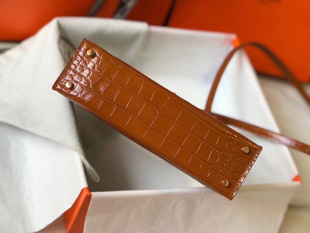 Hermes Kelly Mini II Handmade Bag In Brown Crocodile Embossed Leather - Image 9