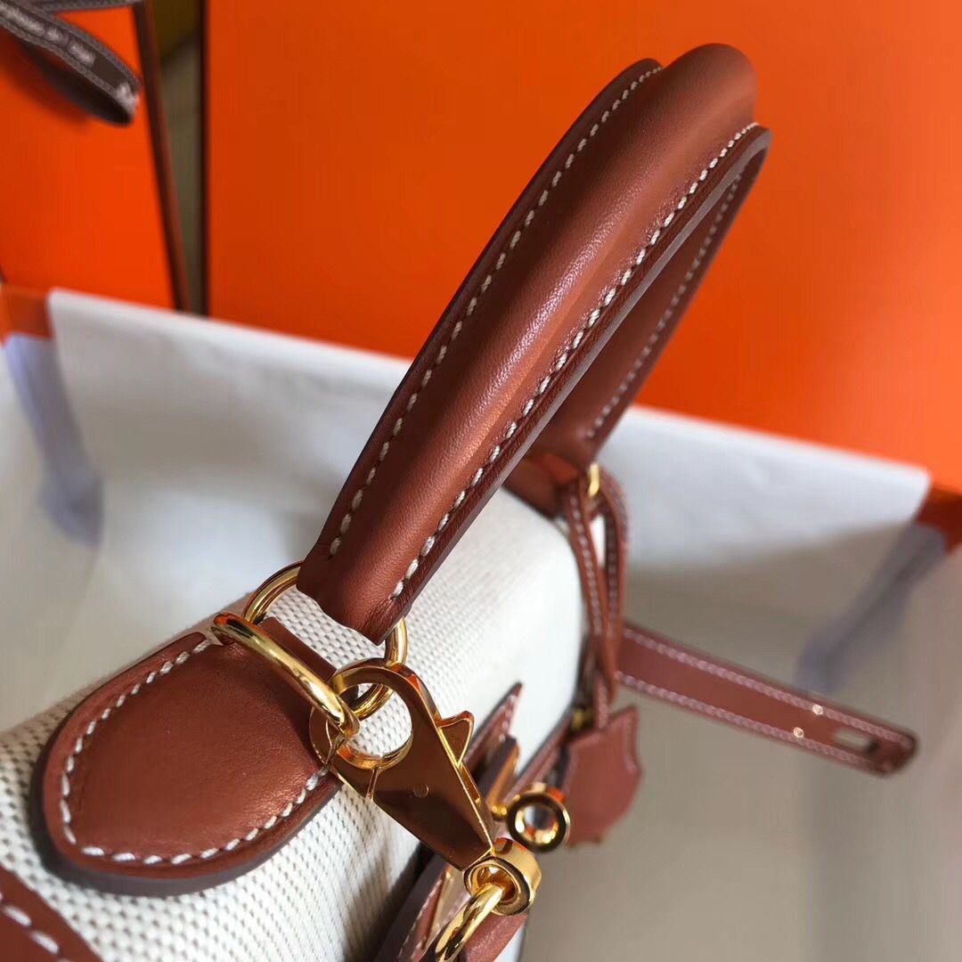 Hermes Kelly 28cm Bag In Canvas With Barenia Leather - Image 5