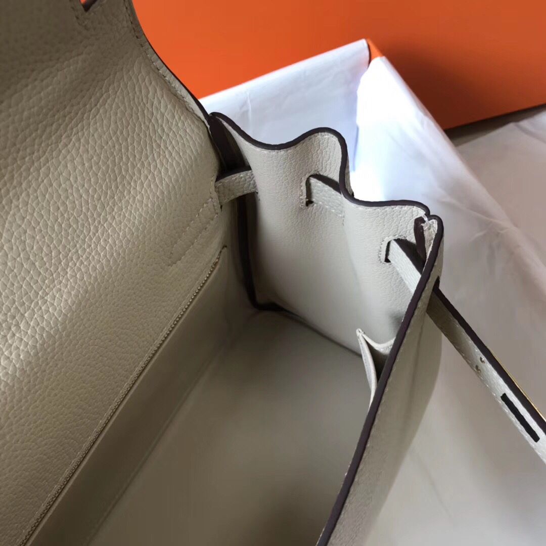 Hermes Kelly 32cm Bag In Beton Clemence Leather GHW - Image 9