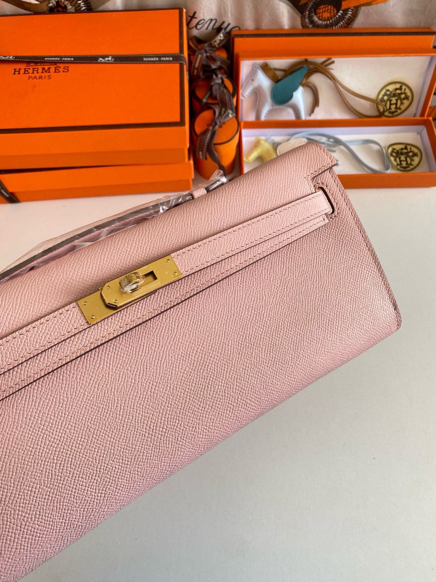 Hermes Kelly Cut Handmade Bag in Rose Sakura Epsom Calfskin - Image 5