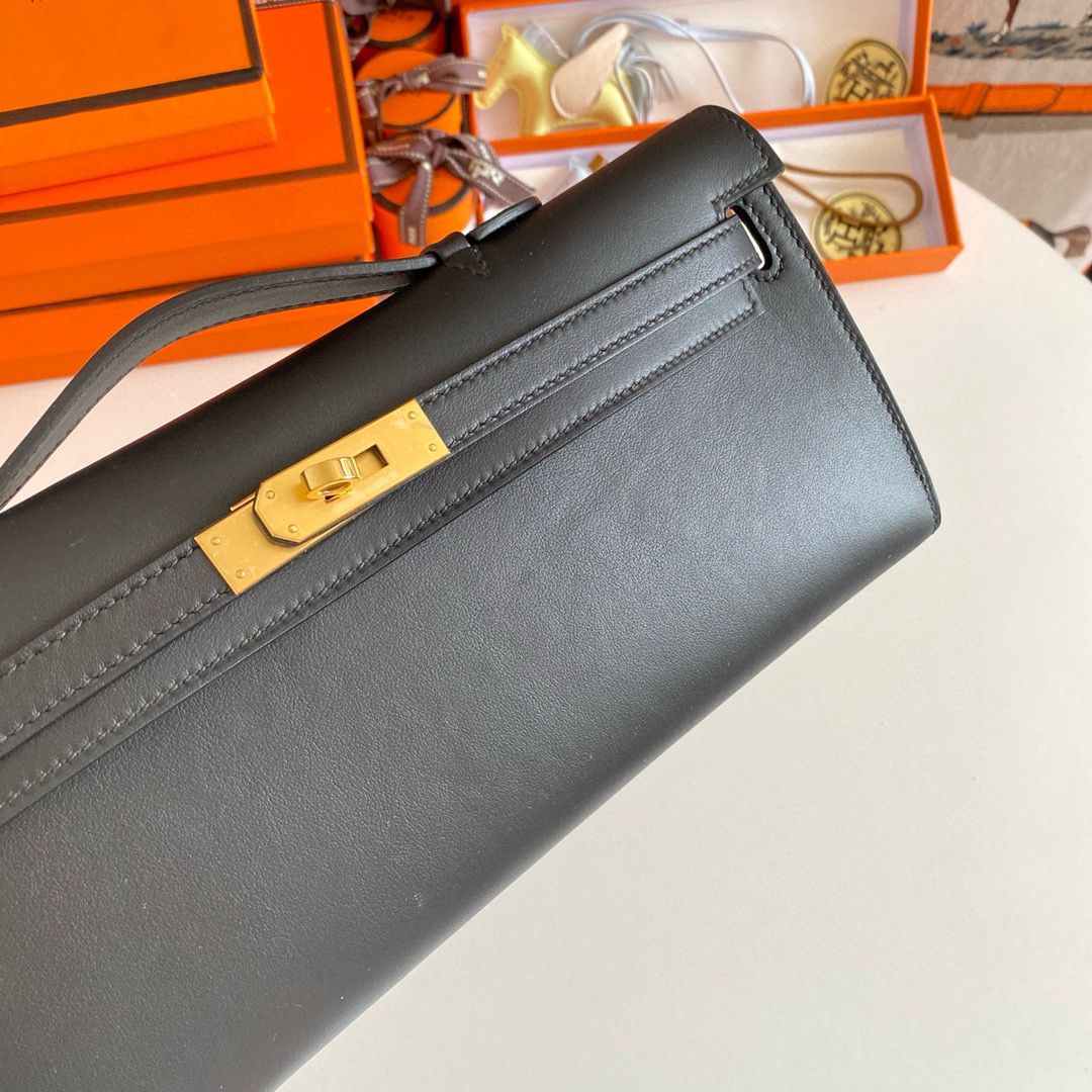 Hermes Kelly Cut Handmade Bag in Black Swift Leather - Image 5