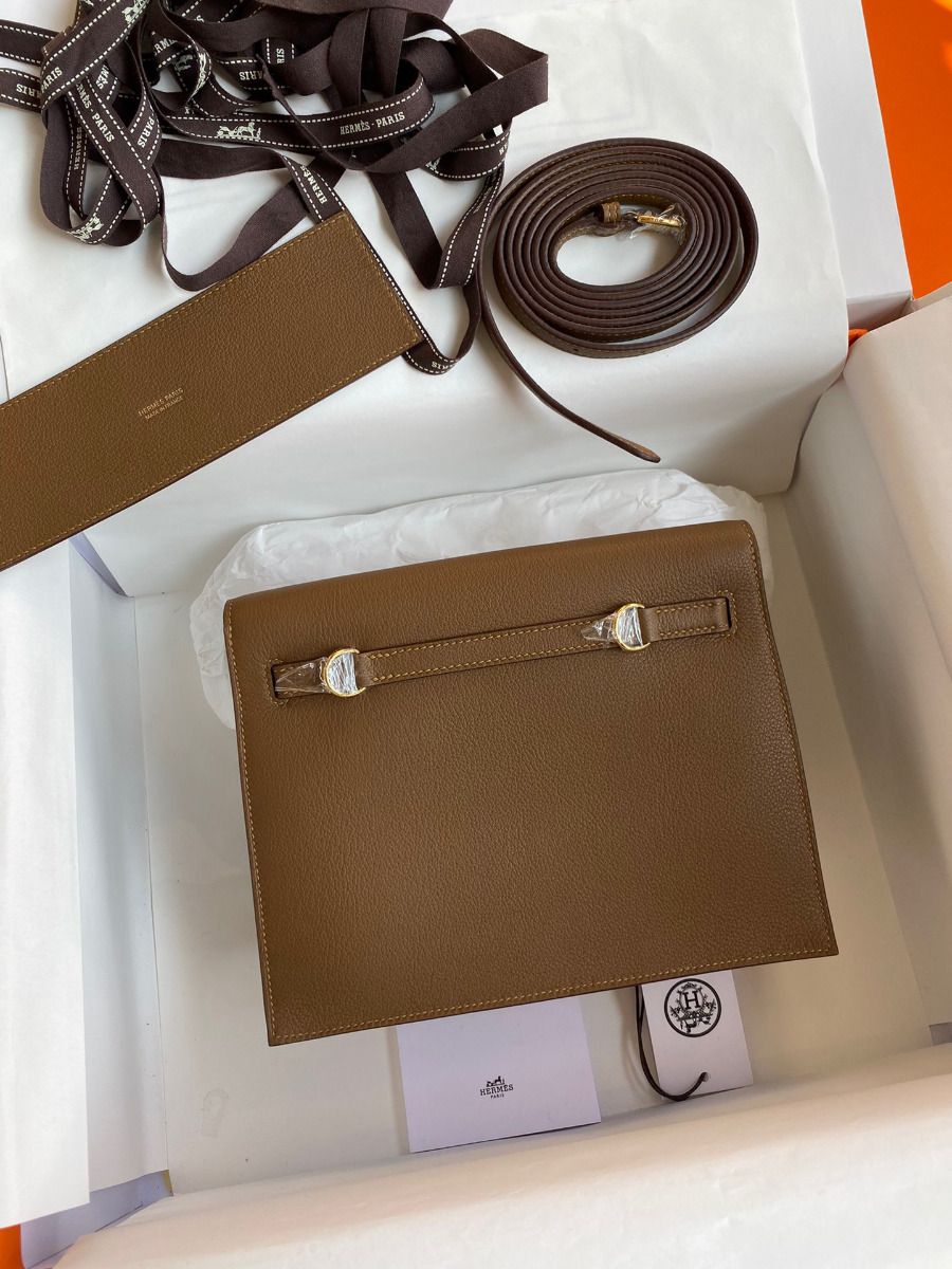 Hermes Kelly Danse II Bag In Beige de Weimar Evercolor Calfskin - Image 3